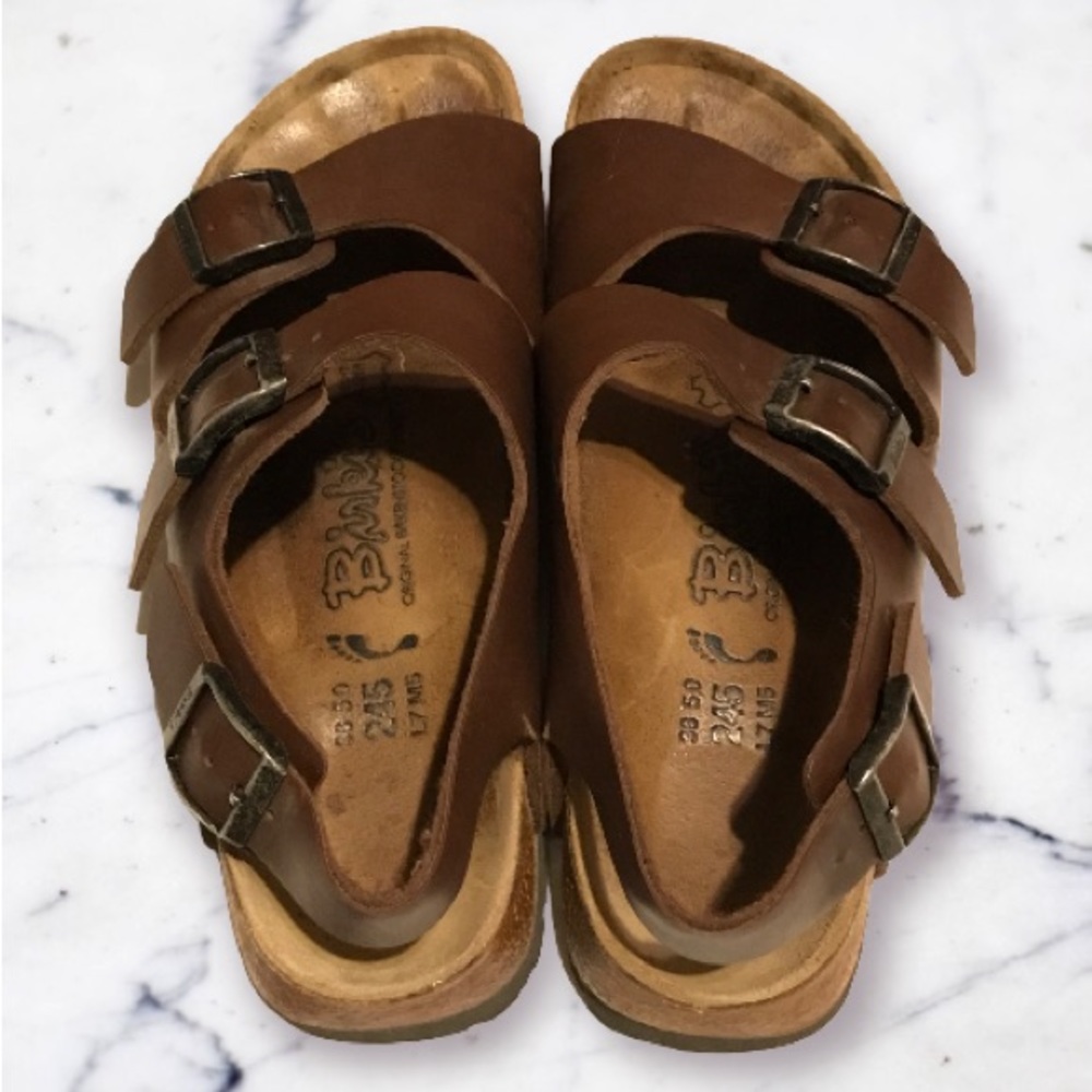 BIRKENSTOCK BIRKI’S BROWN STRAP SANDALS. SIZE 38 WOMEN’S 7- 7 1/2